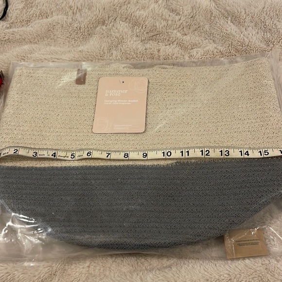 summer & rose Other - Gray & Cream Hanging Basket Summer & Rose Collection. New in Original Package